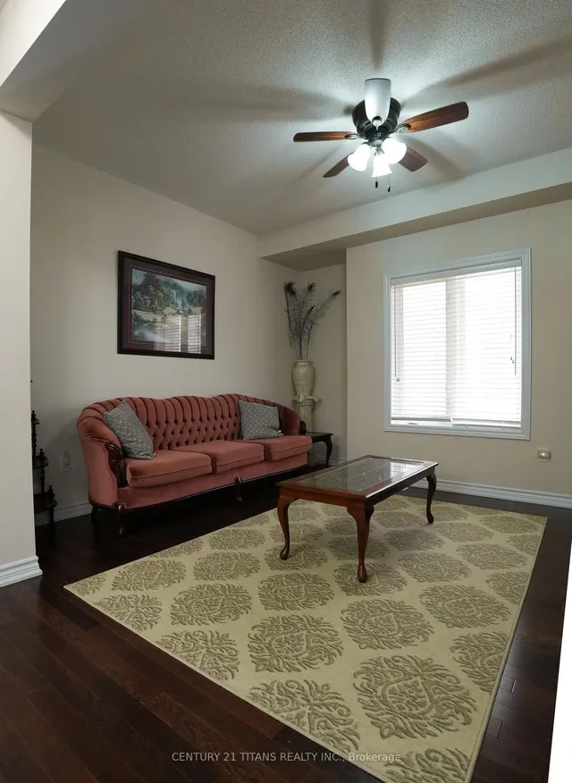 Additional image 10 of 42 Lola Cres