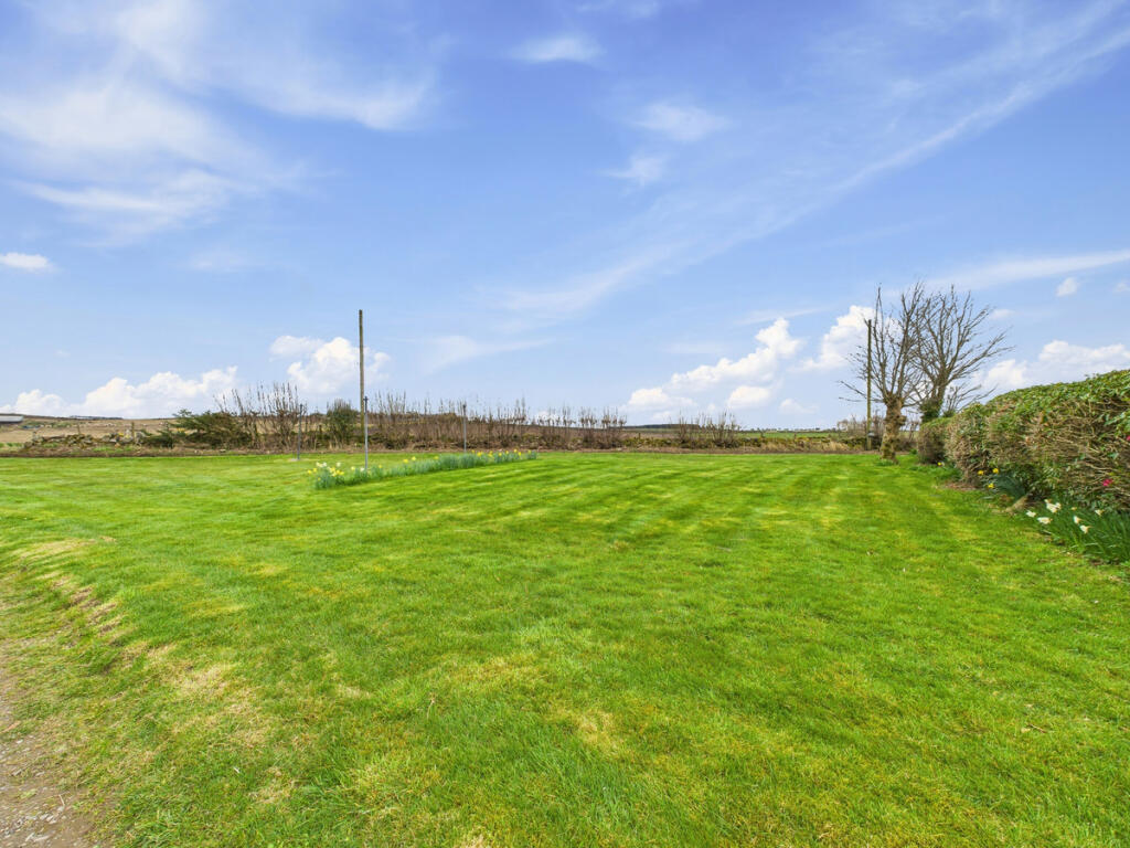 Additional image 35 of Cottage, Maud, AB42