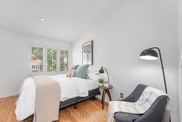 Additional image 17 of 31 Dunkirk Rd