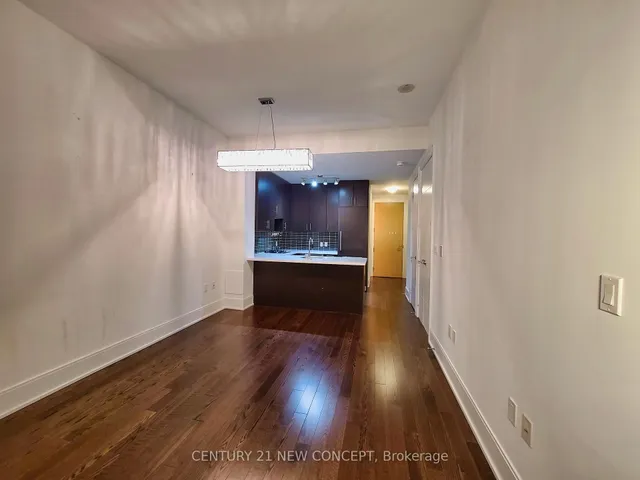 Additional image 12 of 39 Queens Quay Unit 526