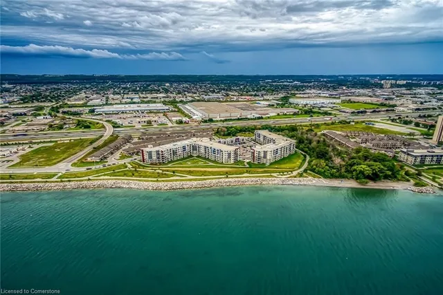 Additional image 10 of 125 Shoreview Pl Unit 103