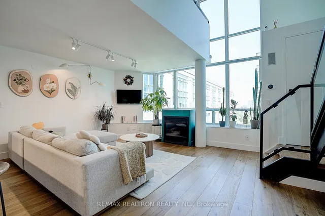 Additional image 11 of 250 Manitoba St Unit PH 802