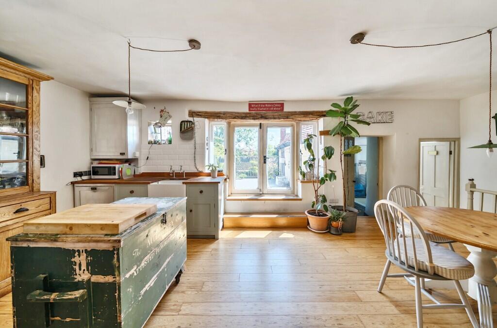 Additional image 12 of High Street, Wincanton, Somerset, BA9 9JQ