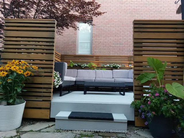 Additional image 30 of 21 Thatcher Ave