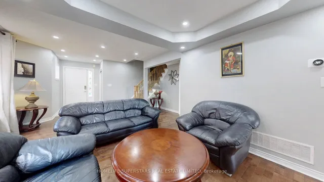 Additional image 10 of 288 Pressed Brick Dr