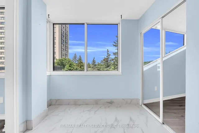 Additional image 19 of 21 Markbrook Lane Unit 306