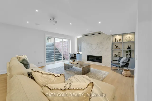 Additional image 38 of 203 Shaver Ave