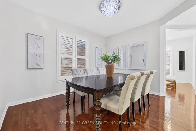 Additional image 4 of 936 Rigo Crossing