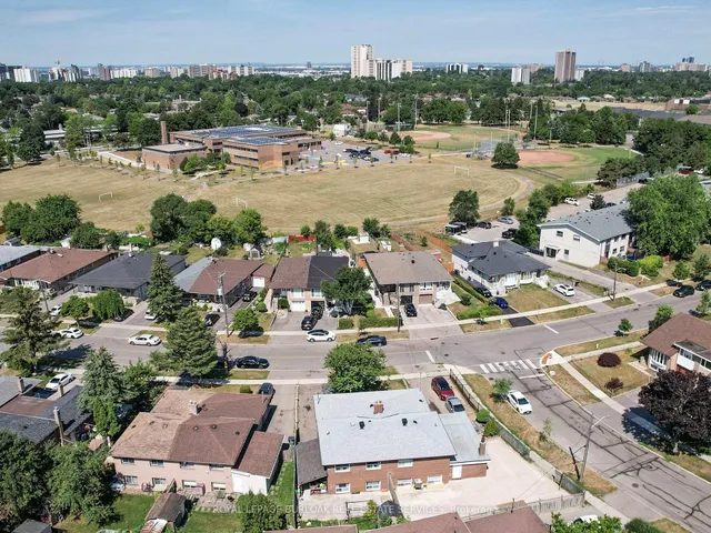 Additional image 45 of 37 Hucknall Rd