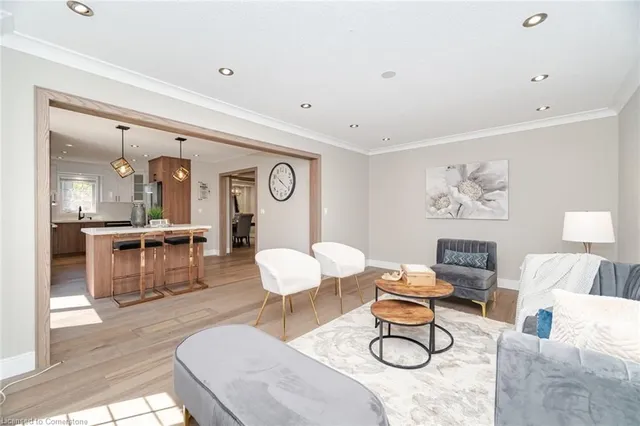 Additional image 22 of 160 Dixon Dr