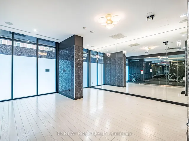 Additional image 20 of 560 Front St Unit 221