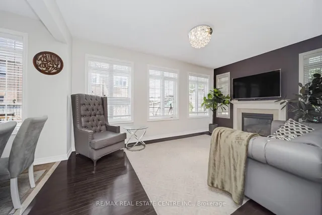 Additional image 11 of 180 Bonnie Braes Dr