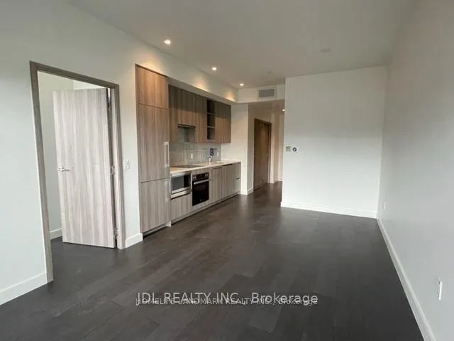 Additional image 16 of 95 McMahon Dr Unit 1910