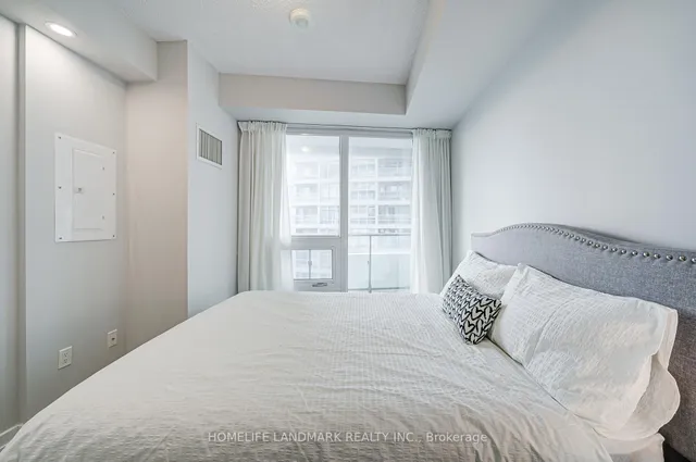 Additional image 27 of 2221 Yonge St Unit 2304