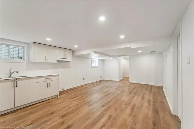 Additional image 22 of 387 Weir St