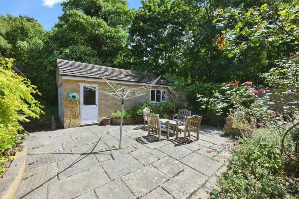 Additional image 6 of High Road, AL9