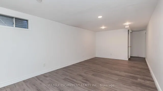 Additional image 39 of 3 Mornington Dr