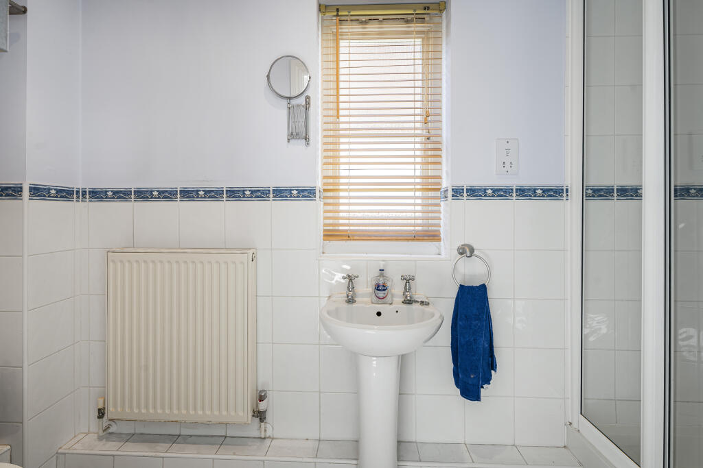 Additional image 9 of Canonsfield Road, Welwyn, AL6