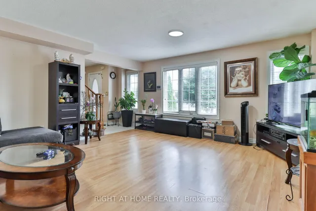 Additional image 24 of 1 Eastview Gate