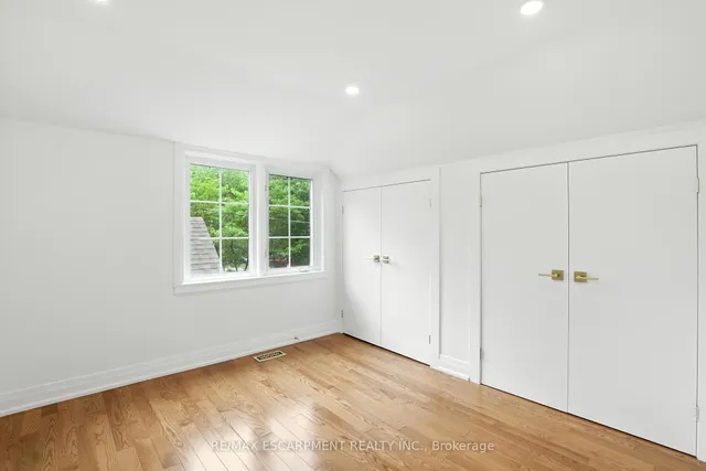 Additional image 21 of 821 SHADELAND Ave