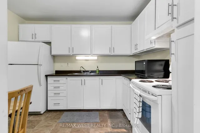 Additional image 9 of 113 Palmdale Dr Unit 61