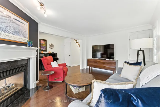 Additional image 20 of 51 Strathroy Cres