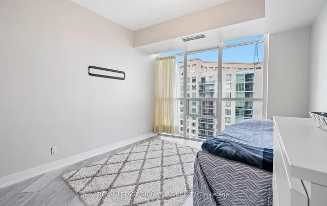 Additional image 33 of 70 Absolute Ave Unit 2501