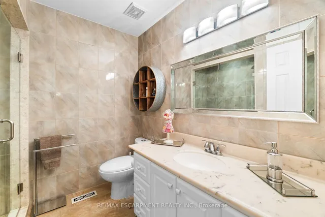 Additional image 31 of 286 Winfield Terr