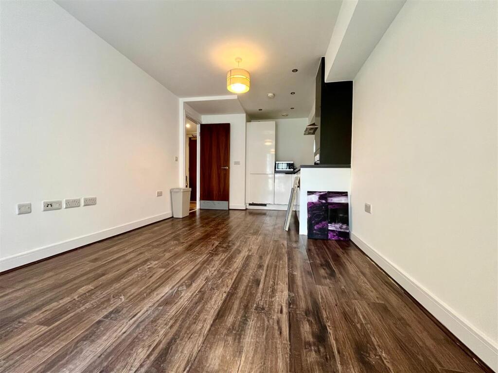 Additional image 13 of Fabrick Square, Drapery House, Lombard Street