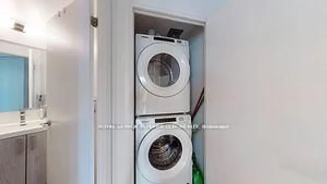 Additional image 21 of 77 Mutual St Unit 1702