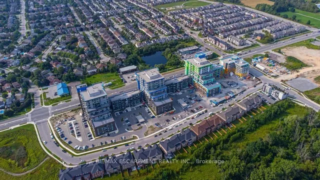 Additional image 3 of 460 Dundas St Unit 703