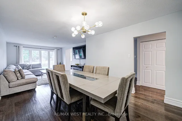 Additional image 18 of 633 Balmoral Dr