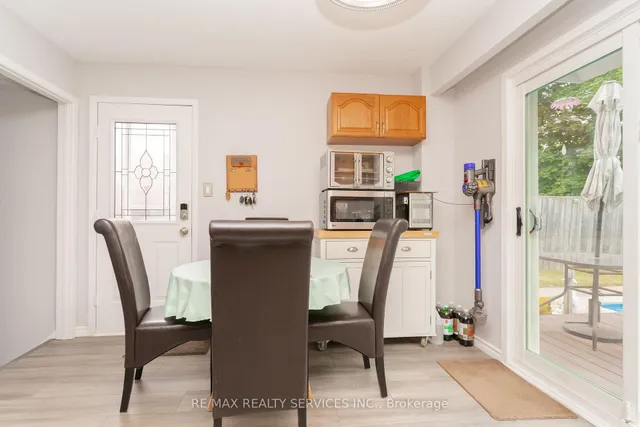 Additional image 18 of 6 Lauderdale Rd