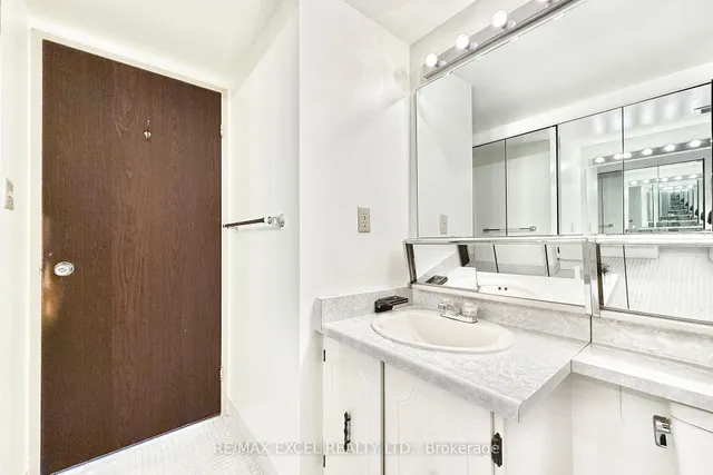 Additional image 23 of 1201 Steeles Ave Unit 501