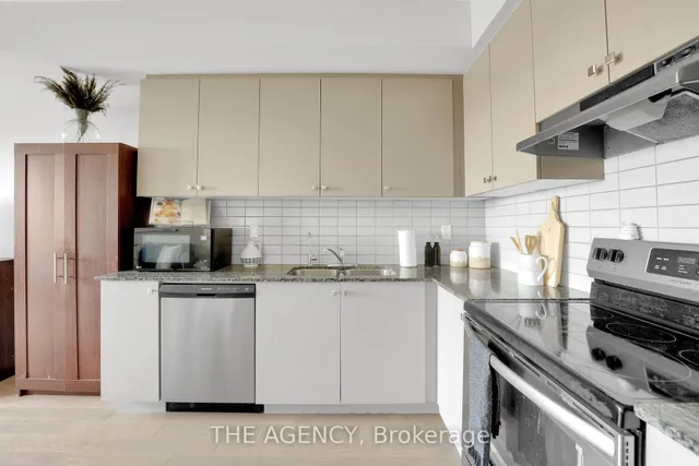 Additional image 5 of 39 John Perkins Bull Dr Unit 14