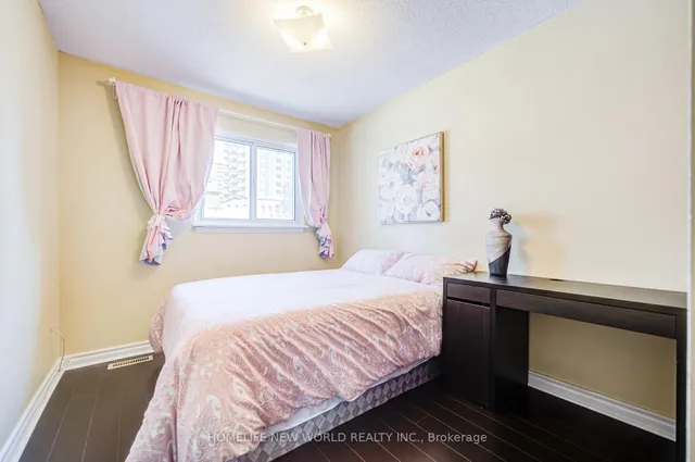 Additional image 31 of 44 Chester Le Blvd Unit 39