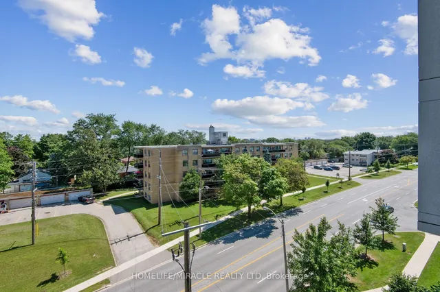 Additional image 36 of 80 Esther Lorrie Dr Unit 607