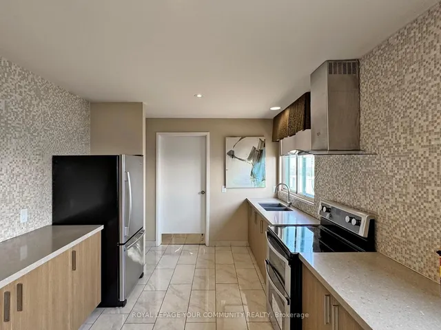 Additional image 38 of 61 Markbrook Lane Unit 1611