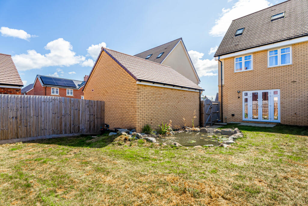 Additional image 4 of Falcon Way, St. Albans, Hertfordshire, AL4