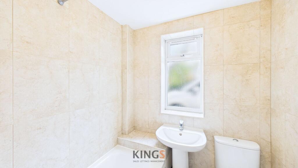 Additional image 8 of Broom Close, Hatfield, AL10