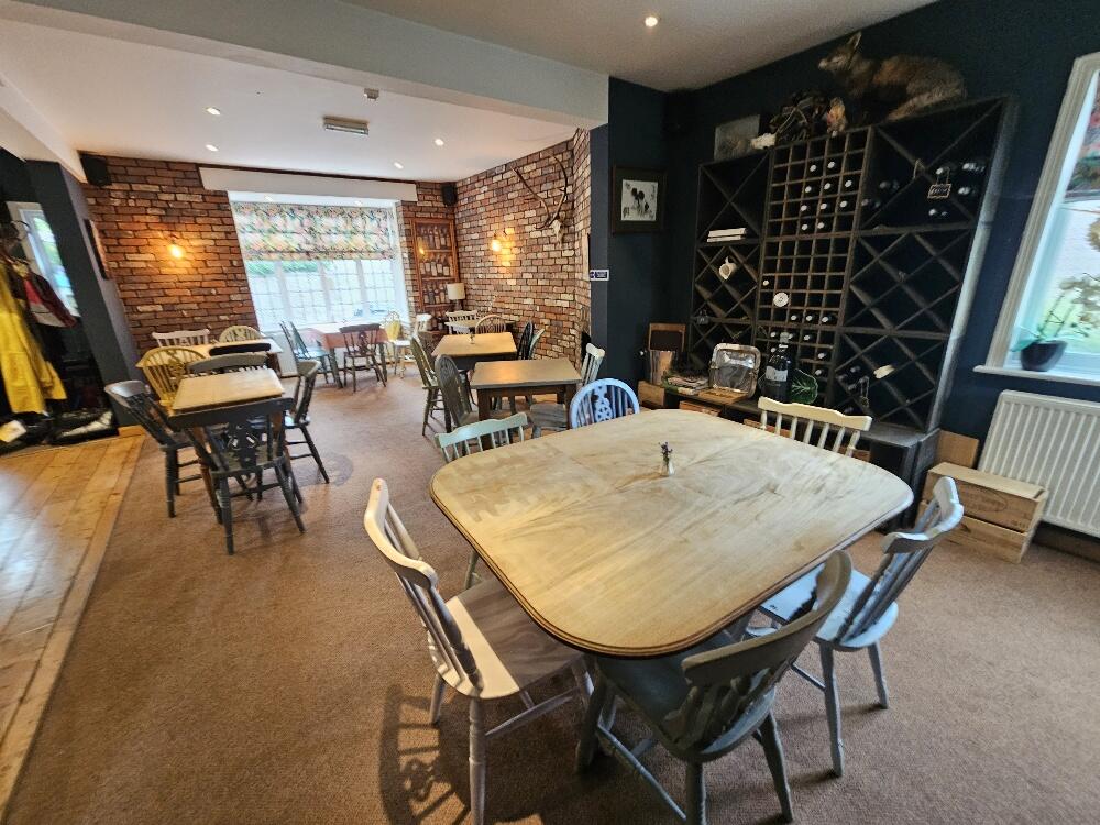 房产图片 6 - 沃尔普克酒吧，海街，萨顿韦尼，沃明斯特郡，BA12