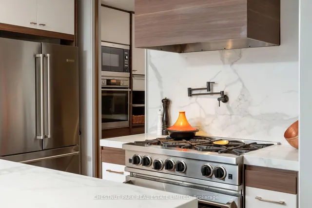 Additional image 6 of 10 Navy Wharf Crt Unit 709