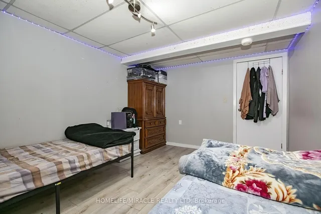 Additional image 42 of 46 Reigate Ave