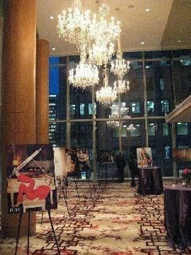 Additional image 19 of 180 University Ave Unit 4608