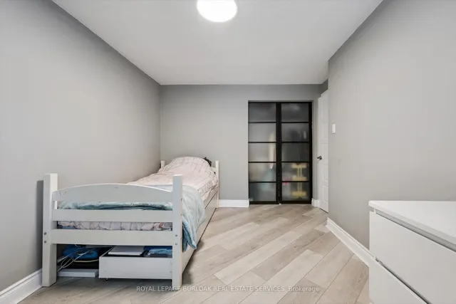 Additional image 21 of 1059 Marley Cres