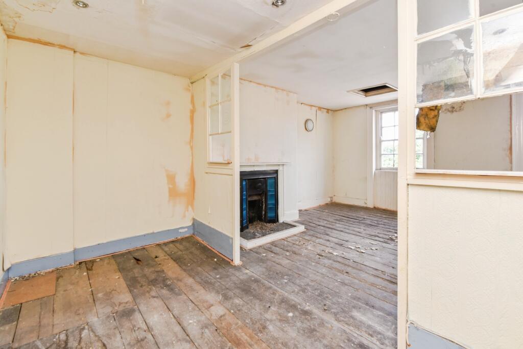 Additional image 30 of 3 Weymouth Street, Warminster, Wiltshire BA12 9NP