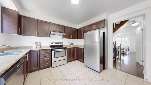 Additional image 10 of 7 Kawneer Terr