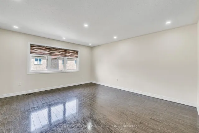 Additional image 21 of 24 Spokanne St