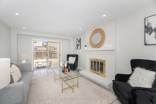 Additional image 21 of 76 Moffatt Ave