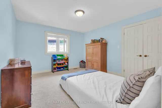 Additional image 29 of 484 Bush Dr